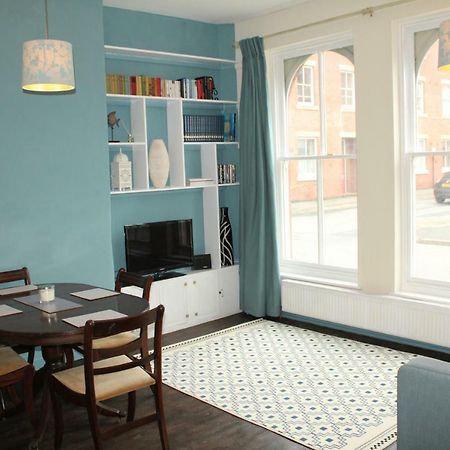 Georgian Town Flat Apartment Oswestry Bagian luar foto
