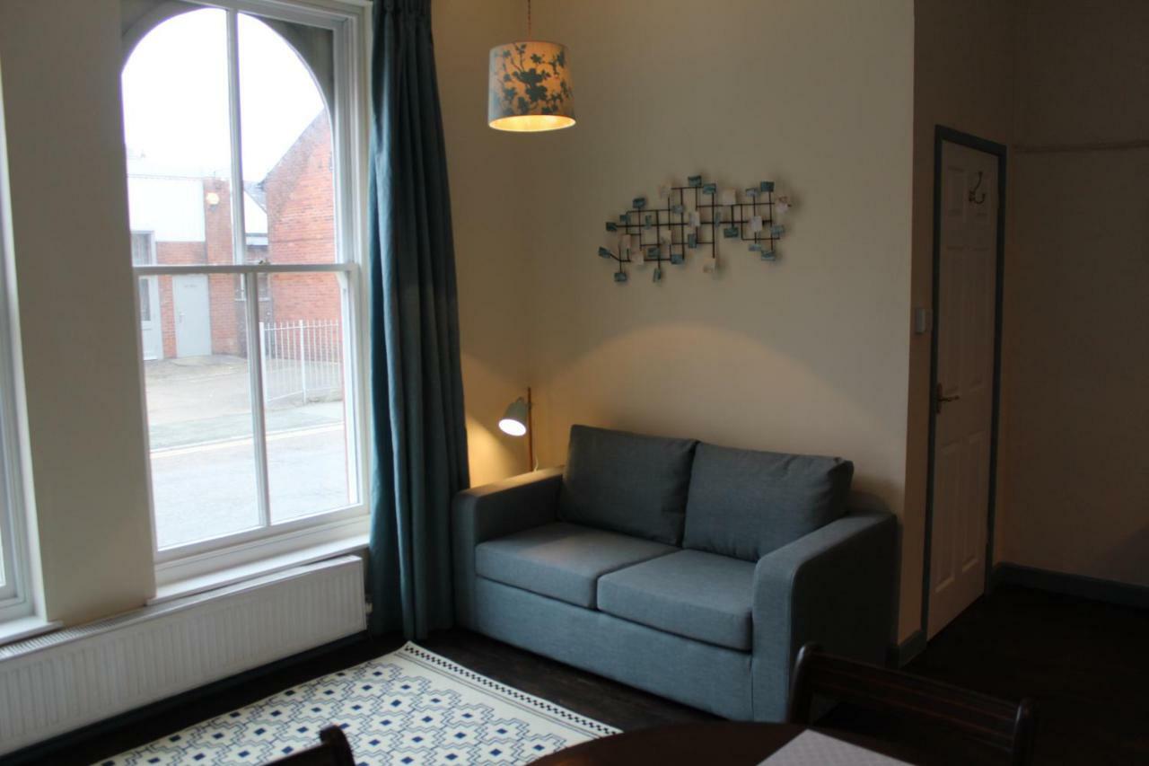 Georgian Town Flat Apartment Oswestry Bagian luar foto